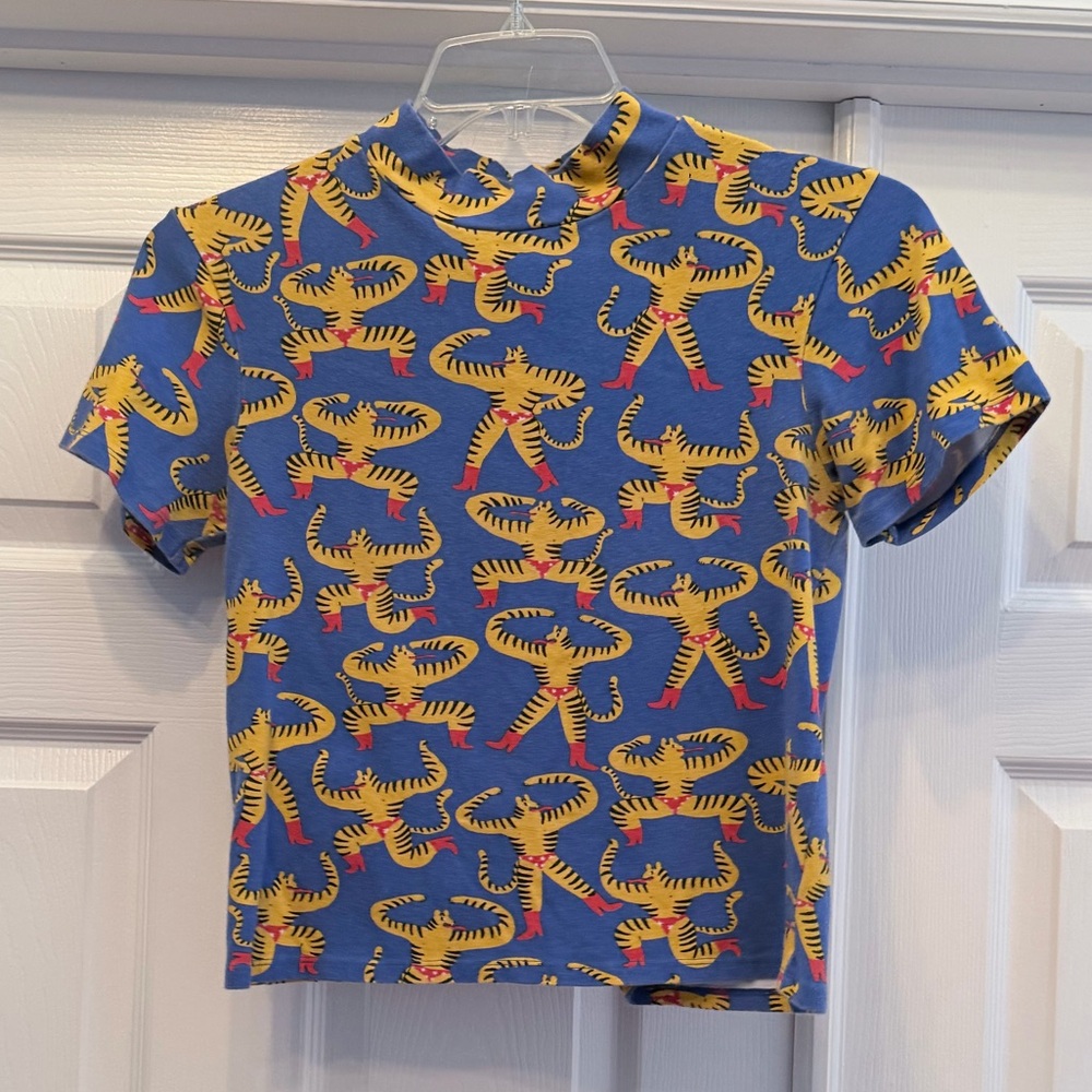 NOOWORKS TIGER MAN CROP TOP (LIKE NEW)